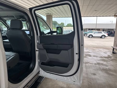 Used 2024 Ford F250 XL w/ XL Driver Assist Package AWD/4WD image 21