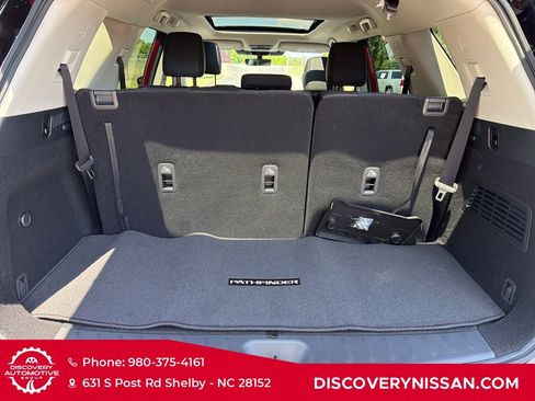 New 2026 Nissan Pathfinder SL w/ SL Premium Package (P04) AWD/4WD image 34