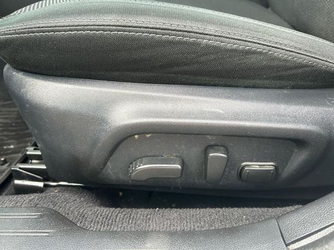 Used 2017 Subaru Outback 2.5i Premium AWD/4WD image 9