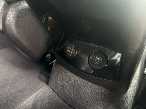 Used 2022 Kia Sorento SX Prestige image 13