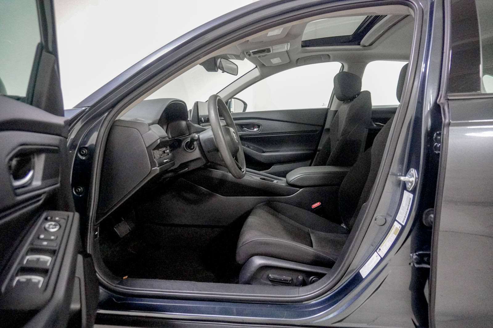 Used 2023 Honda Accord EX image 20