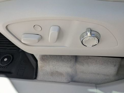 New 2026 Buick Enclave Avenir FWD image 25