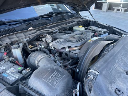 Used 2017 RAM 2500 Laramie w/ Sport Appearance Group image 21