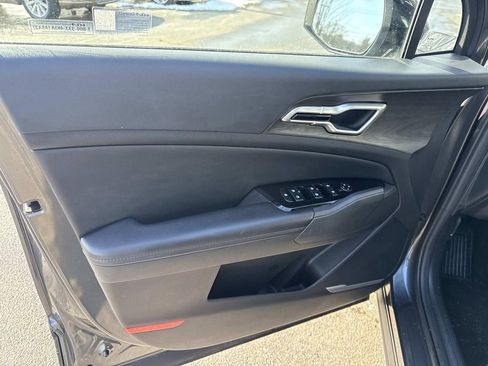 Used 2023 Kia Sportage X-Line w/ X-Line Premium Package image 18