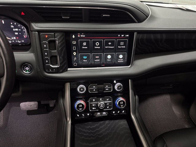 Used 2023 GMC Yukon XL Denali w/ Denali Reserve Package AWD/4WD image 14