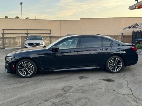 Used 2020 BMW 750i xDrive w/ Executive Package AWD/4WD image 9
