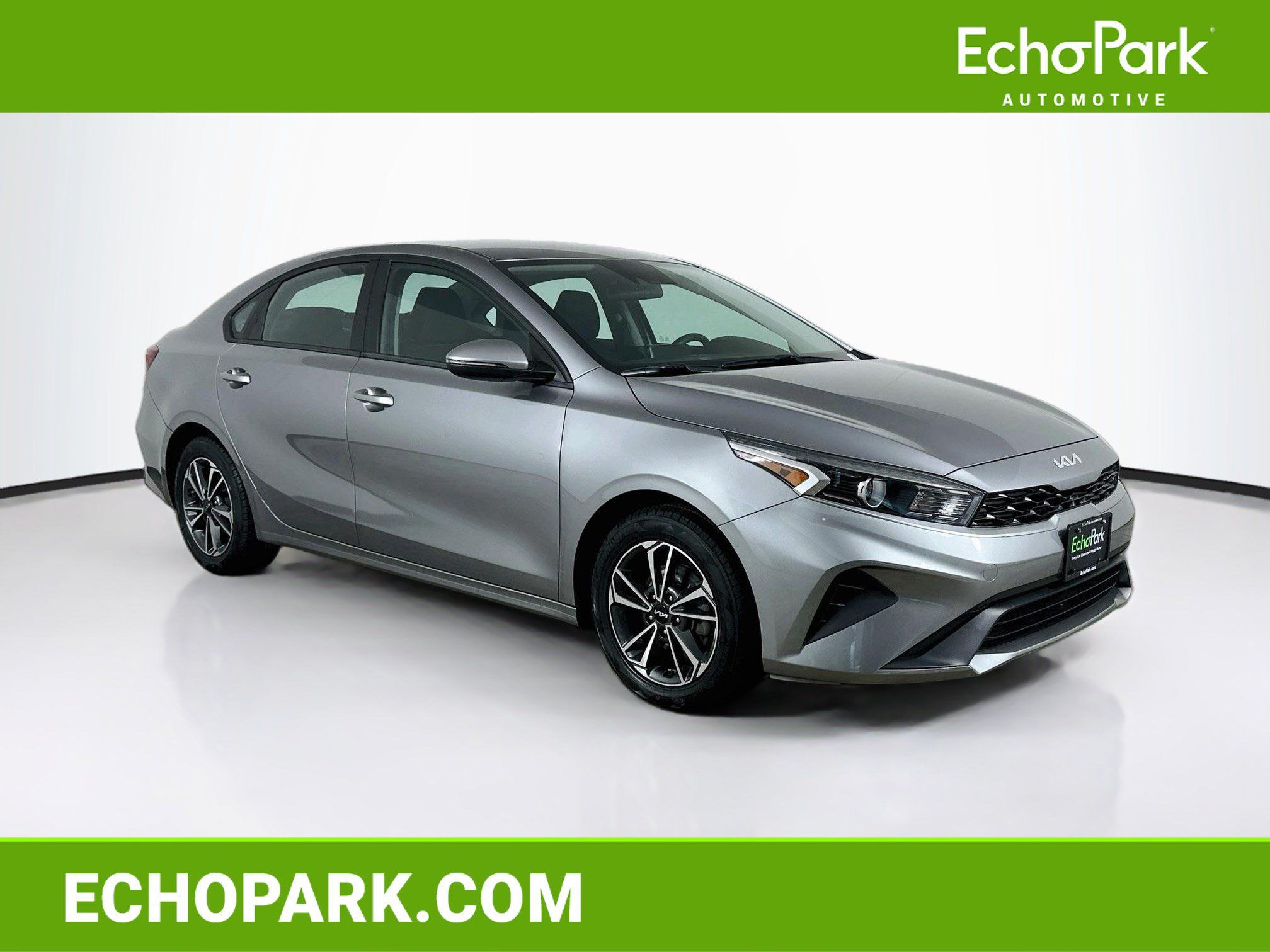 Used 2023 Kia Forte LXS w/ LXS Technology Package FWD image 1