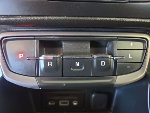 Used 2023 GMC Terrain AT4 image 15