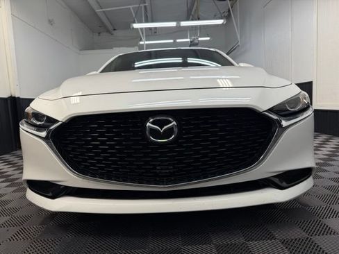 Used 2021 MAZDA MAZDA3 s FWD image 2