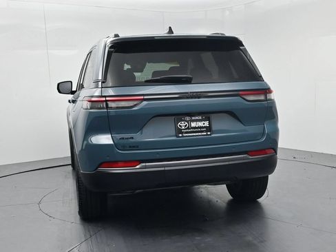 Used 2026 Jeep Grand Cherokee Limited w/ Limited Altitude Package AWD/4WD image 6