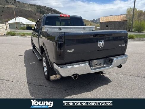 Used 2015 RAM 1500 Laramie AWD/4WD image 5