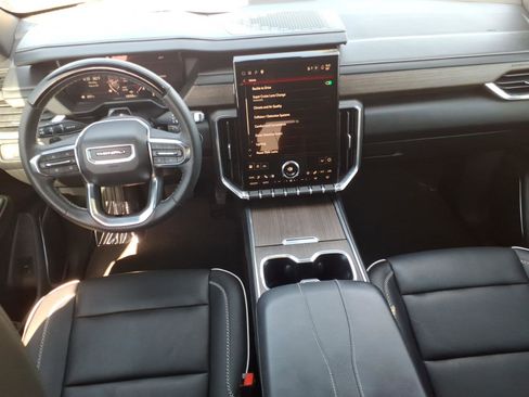 Used 2024 GMC Acadia Denali w/ Super Cruise Package FWD image 18