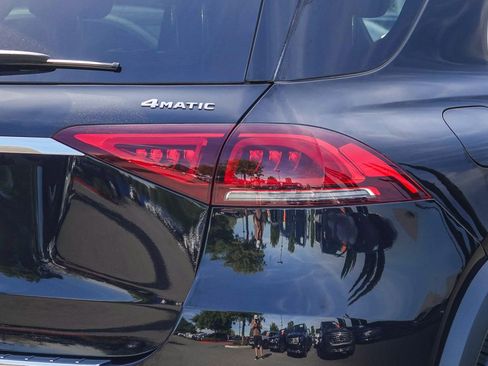 Certified 2022 Mercedes-Benz GLE 350 4MATIC image 8