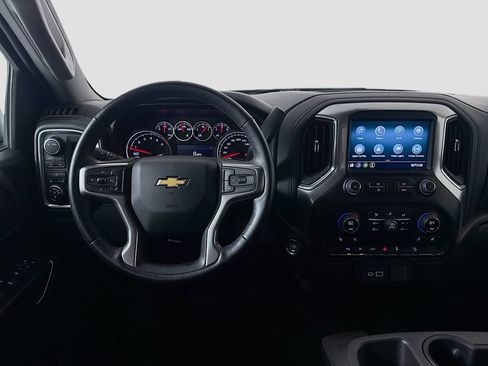 Used 2022 Chevrolet Silverado 1500 LT w/ Z71 Off-Road Package AWD/4WD image 24