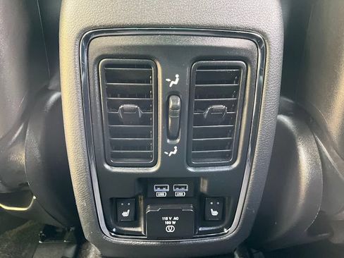 Used 2015 Jeep Grand Cherokee SRT AWD/4WD image 42