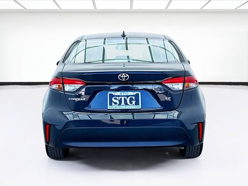 Used 2023 Toyota Corolla LE image 5