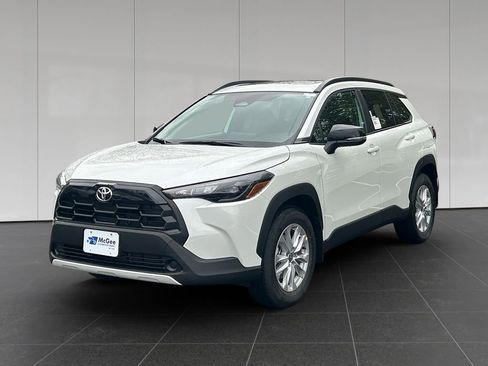 New 2026 Toyota Corolla Cross LE w/ Moonroof Package AWD/4WD image 1