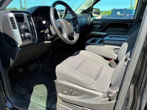 Used 2017 Chevrolet Silverado 1500 LT w/ All Star Edition AWD/4WD image 19