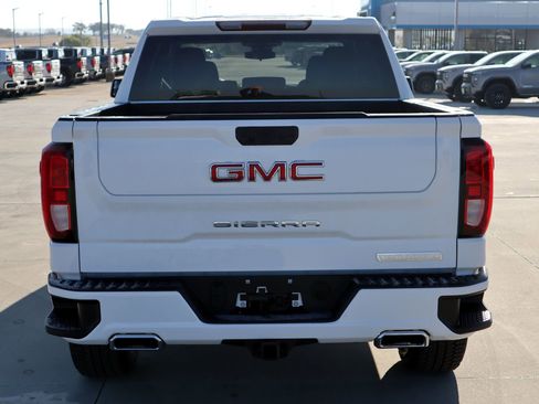 New 2026 GMC Sierra 1500 Elevation w/ X31 Off-Road Package AWD/4WD image 5
