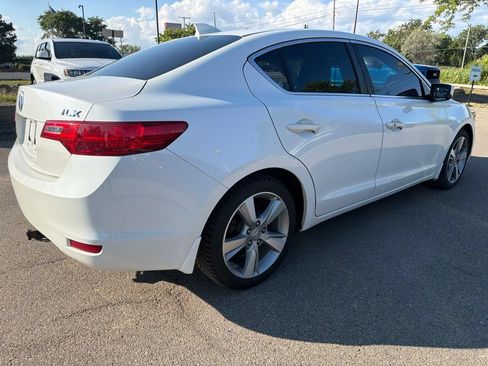 Used 2014 Acura ILX w/ Premium Package FWD image 5