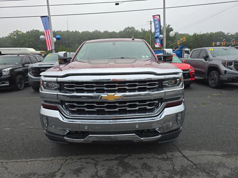 Used 2017 Chevrolet Silverado 1500 LTZ w/ LTZ Plus Package AWD/4WD image 11