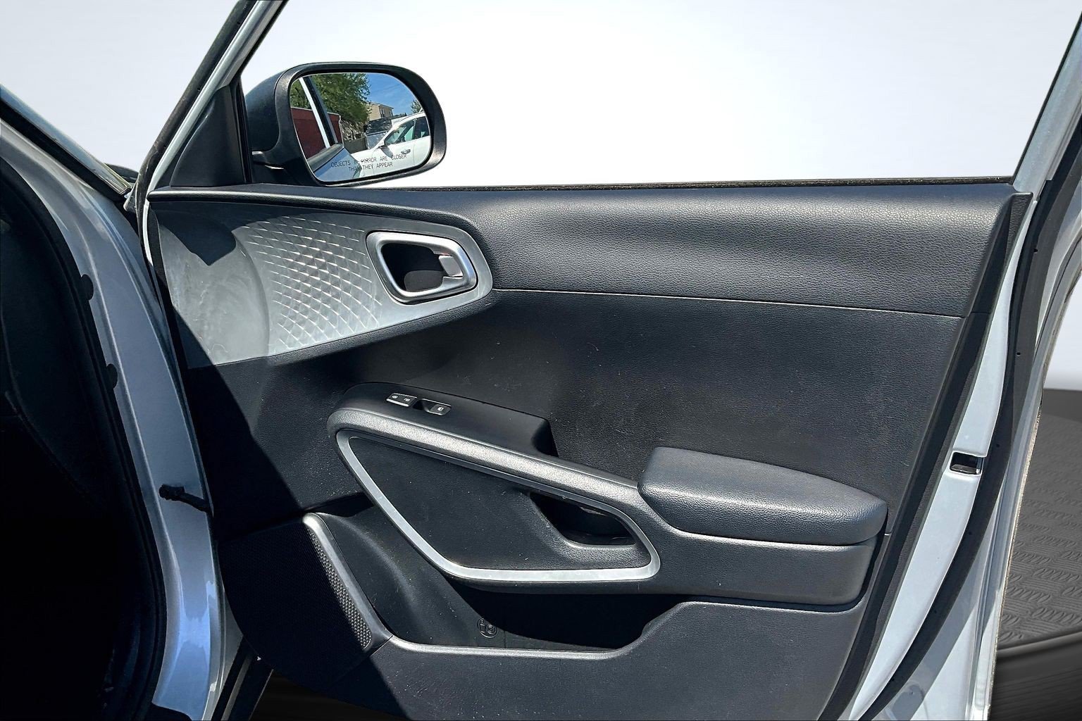 Used 2021 Kia Soul LX FWD image 26