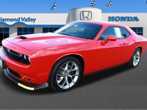 Used 2021 Dodge Challenger GT image 3