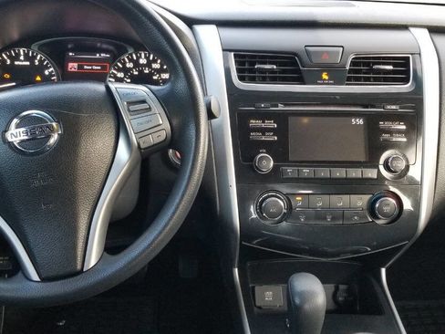 Used 2015 Nissan Altima 2.5 S w/ Power Driver Seat Package image 6