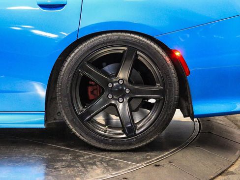 Used 2019 Dodge Charger GT RWD image 10
