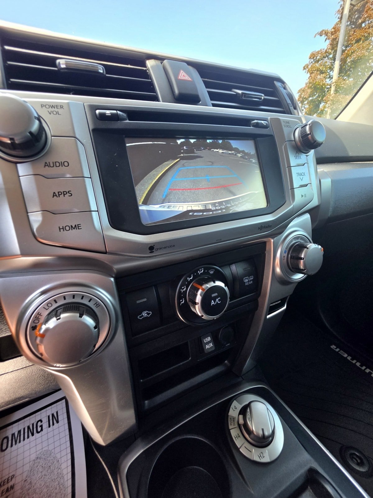 Used 2016 Toyota 4Runner SR5 AWD/4WD image 8
