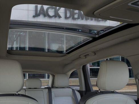 New 2026 Lincoln Nautilus Reserve image 22