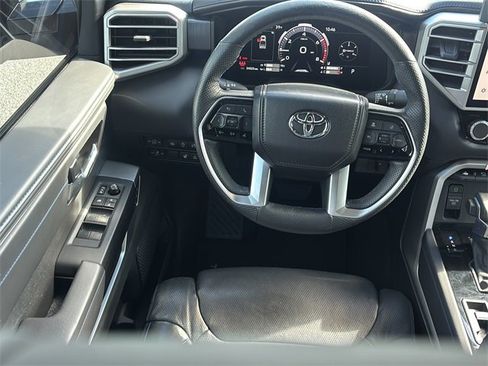 Used 2024 Toyota Tundra Platinum image 18