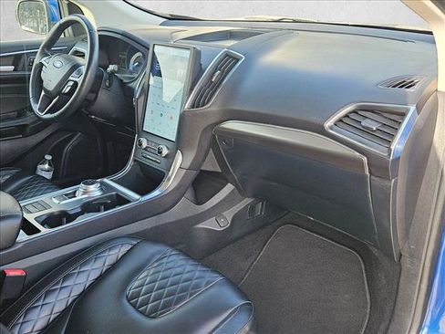 Used 2024 Ford Edge Titanium AWD/4WD image 21