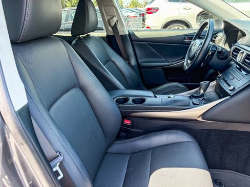 Used 2015 Lexus IS 250 w/ Navigation System Package RWD image 16