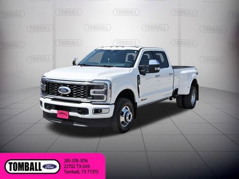 Used 2026 Ford F350 Platinum w/ Platinum Plus Package AWD/4WD image 3