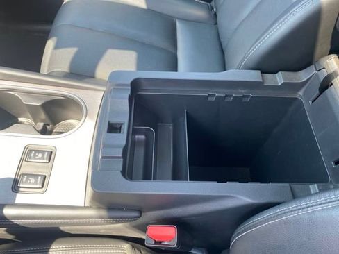 Used 2024 Nissan Murano SL image 18