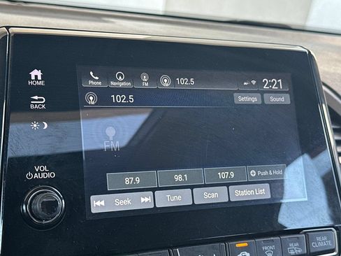 Used 2019 Honda Odyssey Elite image 18