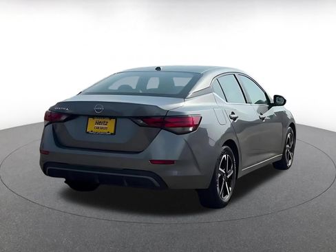 Used 2025 Nissan Sentra SV FWD image 12