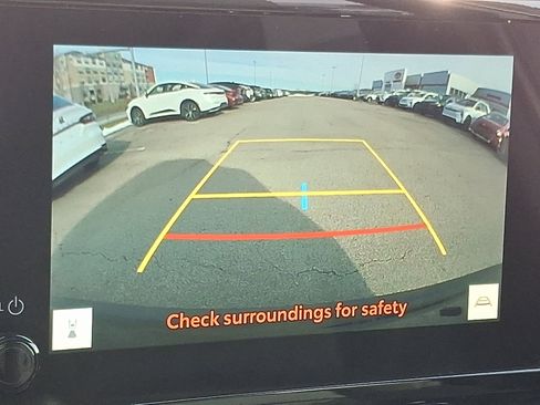 Certified 2023 Toyota Corolla Cross AWD Hybrid image 19