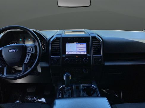 Used 2019 Ford F150 XLT w/ Equipment Group 302A Luxury AWD/4WD image 11