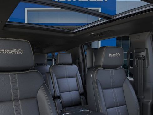 New 2026 Chevrolet Suburban High Country image 24