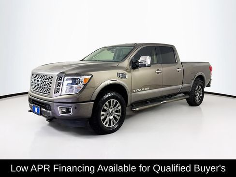 Used 2018 Nissan Titan Platinum Reserve w/ Platinum Utility Package AWD/4WD image 3