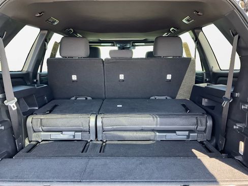 Used 2025 Toyota Sequoia SR5 AWD/4WD image 29