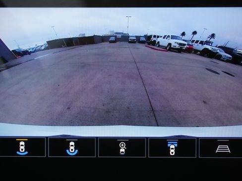 Used 2023 Chevrolet Corvette Stingray Premium Conv w/ Z51 Performance Package image 19