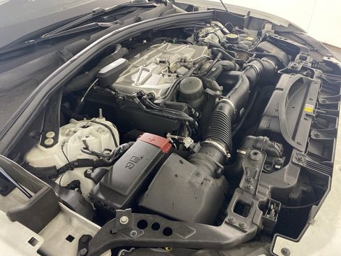 Used 2021 Jaguar F-PACE SVR image 35