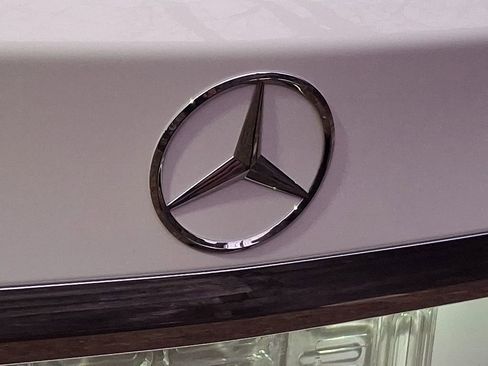 Used 2016 Mercedes-Benz C 300 4MATIC Sedan image 26