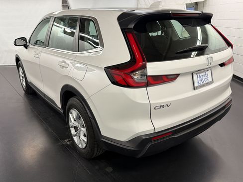 Certified 2023 Honda CR-V LX image 3
