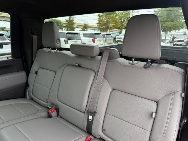 Used 2022 Chevrolet Silverado 2500 LTZ w/ Z71 Off-Road Package AWD/4WD image 27
