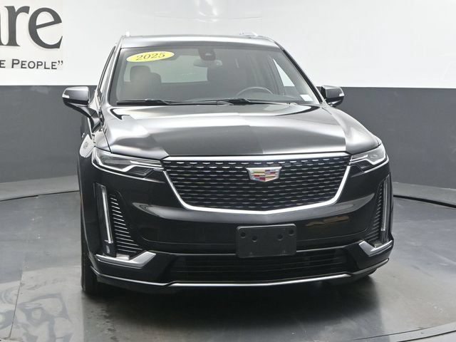 Used 2025 Cadillac XT6 Premium Luxury AWD/4WD image 58