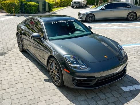 Used 2023 Porsche Panamera 4 Platinum Edition AWD/4WD image 39
